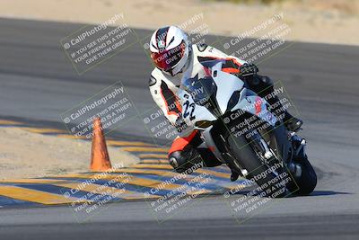 media/Dec-18-2022-SoCal Trackdays (Sun) [[8099a50955]]/Turn 10 (140pm)/